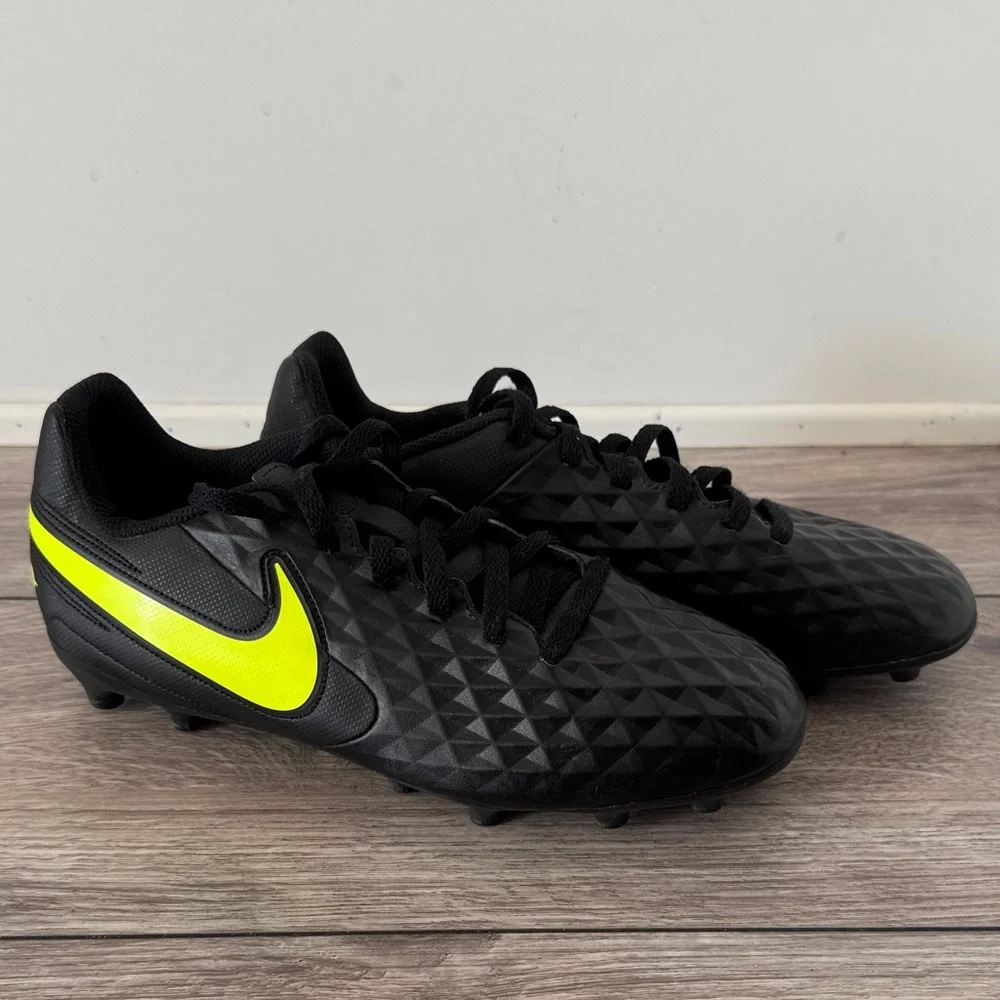 Nike Tiempo Legend 8 Club MG Black with Volt Accents‎